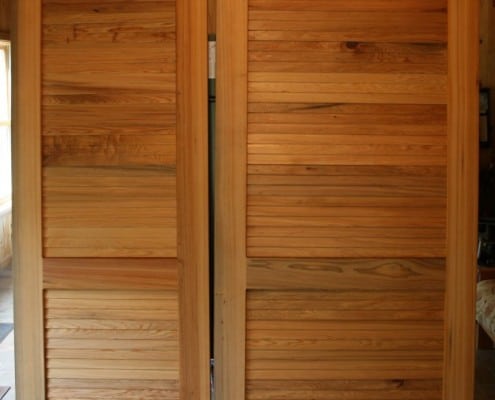 Admiring the Work of a Craftsman Using Goodwin Wood Admiring the Work of a Craftsman Using Goodwin Wood 4