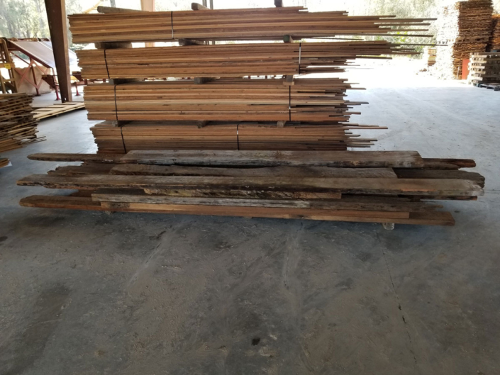 Web-20220211_135811 St. Benedict antique heart pine boards