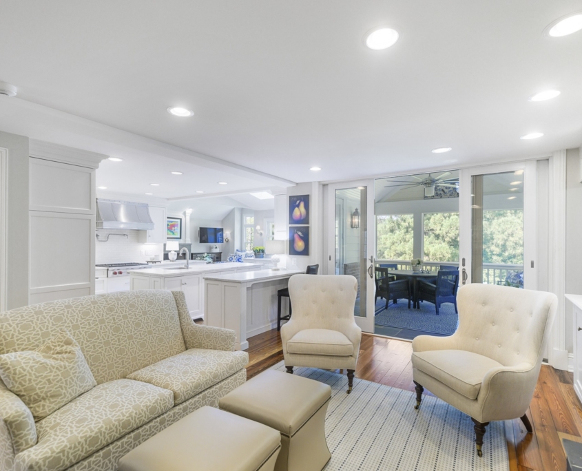 Living Room with Midnight Heart Pine Floor Living Room with Midnight Heart Pine Floor