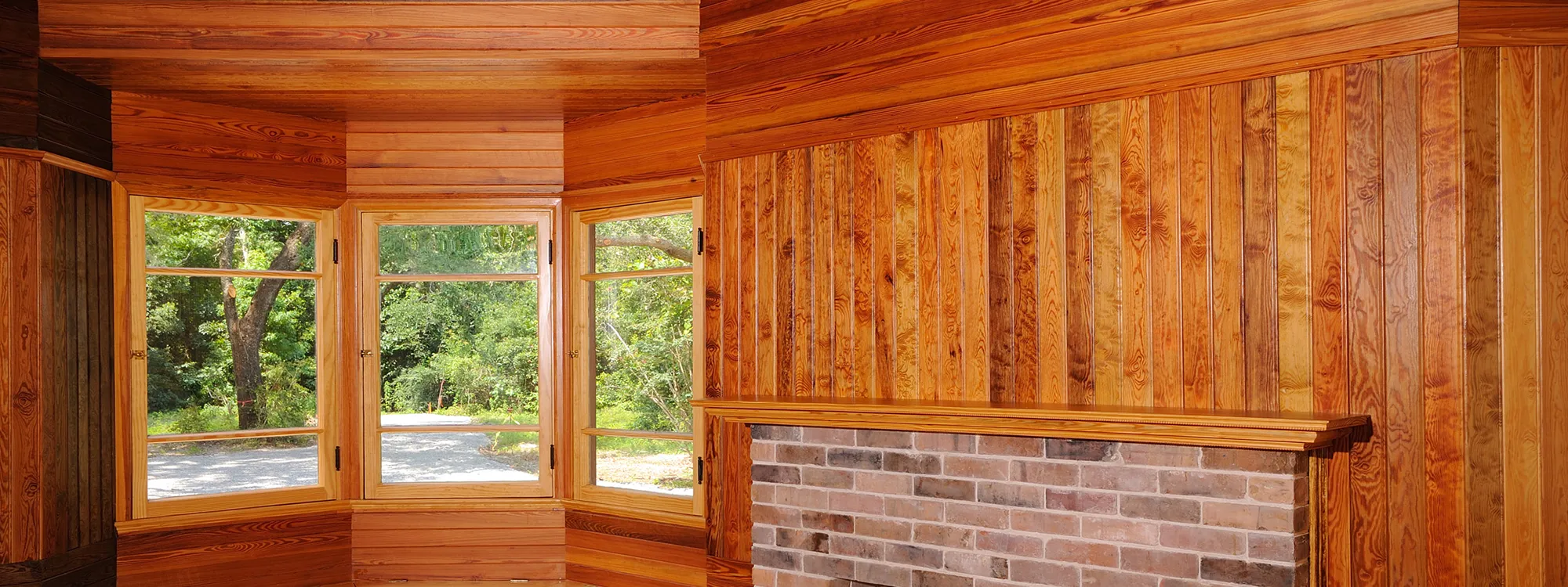 River RecoveredⓇ Heart Pine Curly Wood